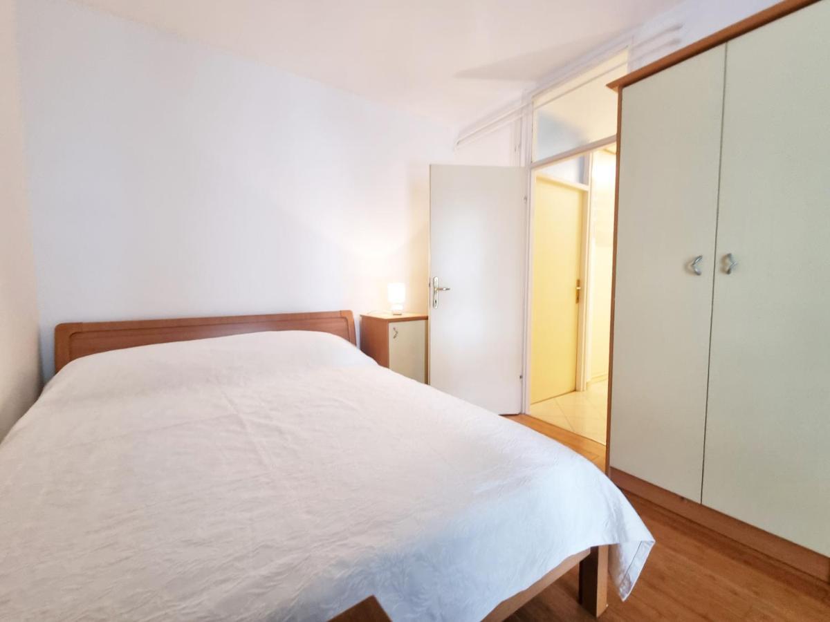 Apartment Rijeka With Sea View Exteriör bild